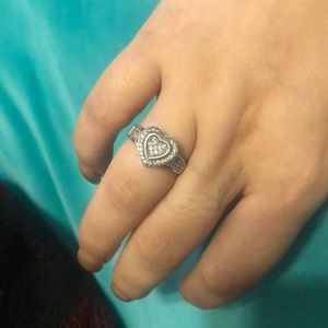 Diamond heart pave ring